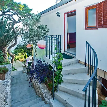 Apartment Cvjetan *