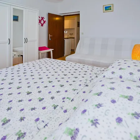 Cvjetan Appartamento Hvar Town