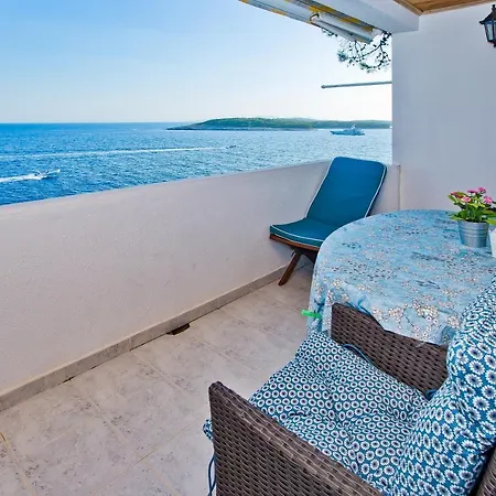 Cvjetan Lejlighed Hvar Town