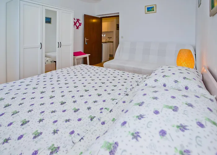Cvjetan Appartamento Hvar Town